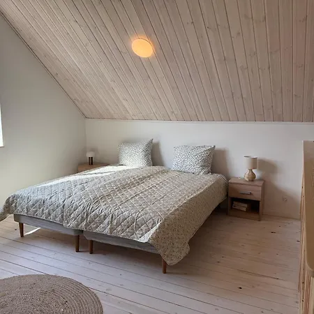 Affittacamere Jule - Cozy And Elegant Place With Open Ceiling, Beautiful Garden And Specious Terrace Kettinge
